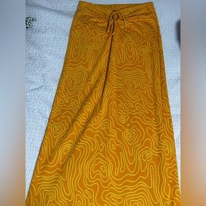 Beautiful summer skirt! 🧡🧡💛🧡💛🧡